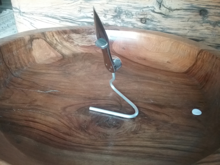 Couteau design pommeau en duralumin – Image 2